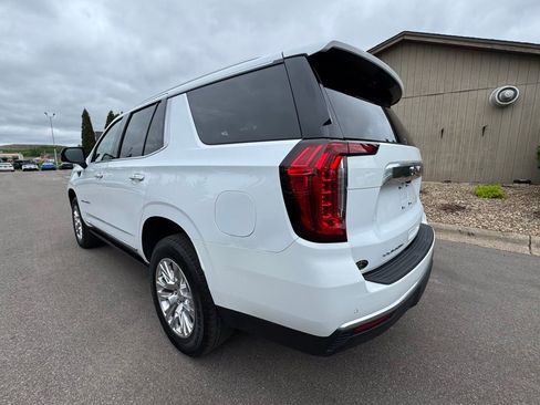 Used 2024 GMC Yukon Denali AWD/4WD image 10