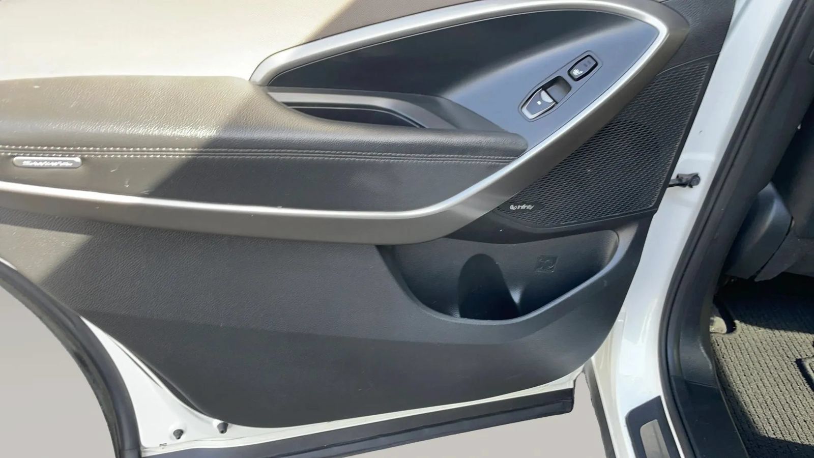 Used 2018 Hyundai Santa Fe FWD image 37