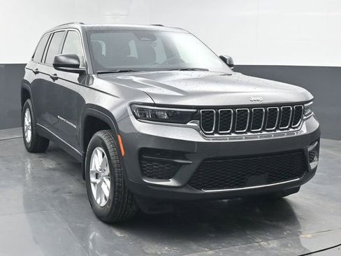 New 2026 Jeep Grand Cherokee Laredo X image 8