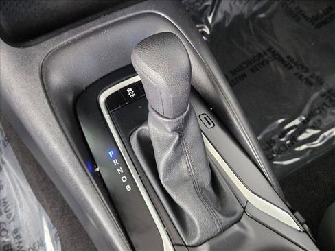 Used 2023 Toyota Corolla LE image 11