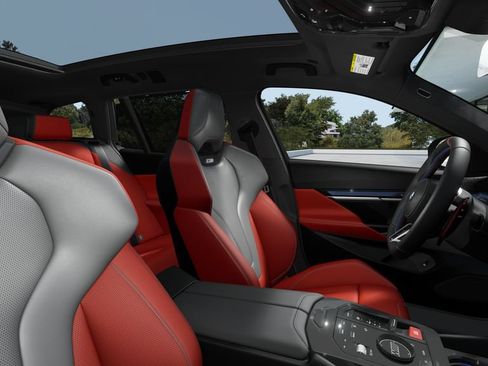 New 2027 BMW M5 Touring AWD/4WD image 9