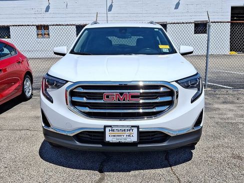 Certified 2021 GMC Terrain SLT AWD/4WD image 4