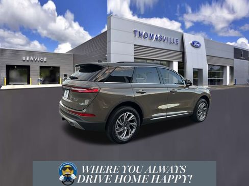 New 2026 Lincoln Corsair Premiere w/ Towing Package image 3