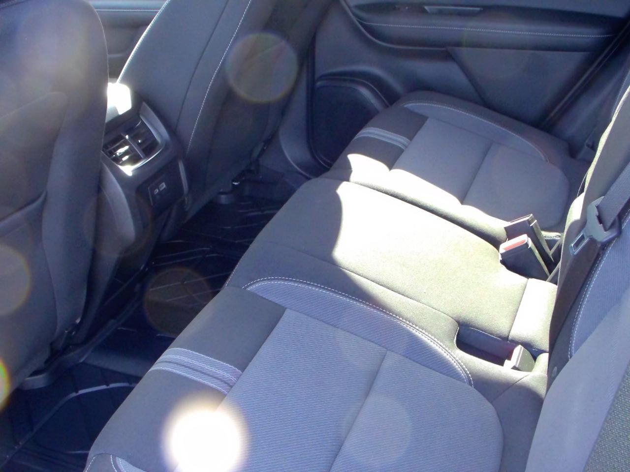 Used 2025 Chevrolet Blazer LT w/ Convenience Package FWD image 13