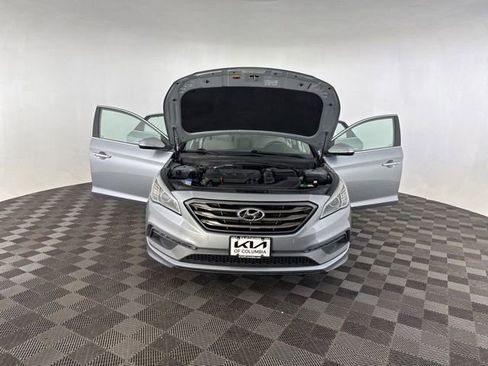 Used 2017 Hyundai Sonata Limited w/ Tech Package 03 image 13