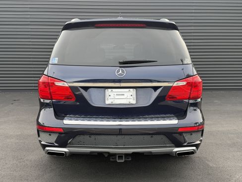 Used 2015 Mercedes-Benz GL 550 4MATIC image 9
