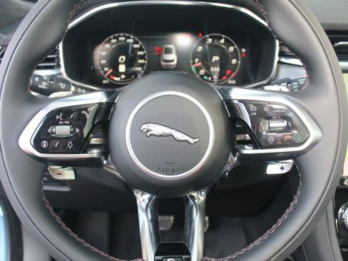 New 2026 Jaguar F-PACE SVR AWD/4WD image 17
