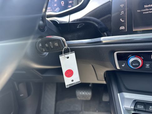 Used 2023 Audi Q3 2.0T Premium image 25