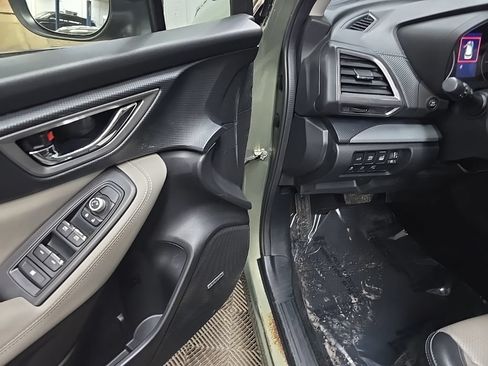 Used 2019 Subaru Forester Limited AWD/4WD image 28