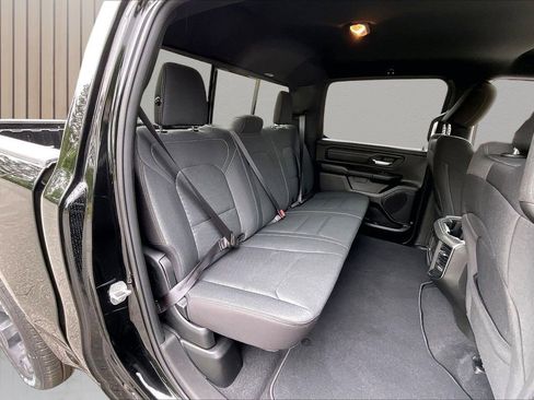 New 2026 RAM 1500 Express AWD/4WD image 20
