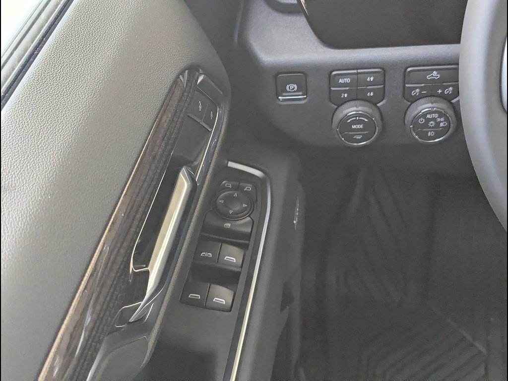 New 2026 Chevrolet Silverado 1500 RST w/ Convenience Package II AWD/4WD image 21