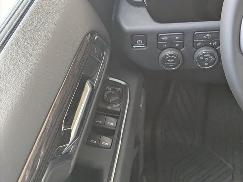 New 2026 Chevrolet Silverado 1500 RST w/ Convenience Package II AWD/4WD image 21