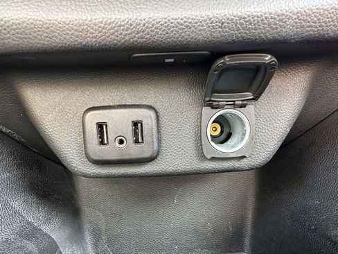 Used 2021 Chevrolet Traverse LT AWD/4WD image 24