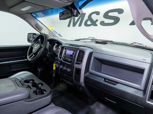 Used 2019 RAM 1500 Tradesman RWD image 17