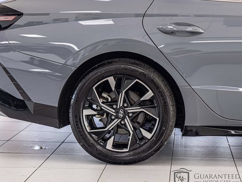 Used 2025 Hyundai Sonata SEL FWD image 10