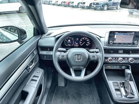 Certified 2025 Honda CR-V Sport image 25