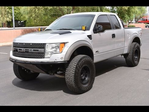 Used 2011 Ford F150 Raptor image 3