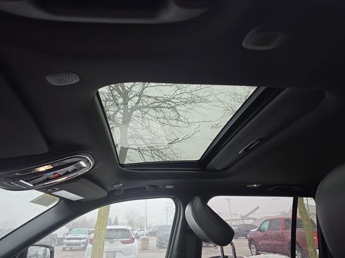 New 2026 Jeep Grand Cherokee Laredo image 10