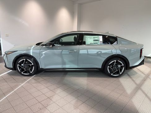New 2026 Kia K4 GT-Line image 2