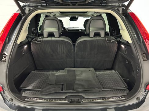 Used 2021 Volvo XC90 T8 Inscription AWD/4WD image 35