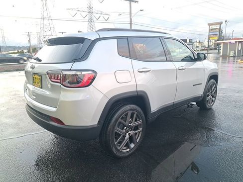 New 2026 Jeep Compass Latitude AWD/4WD image 5