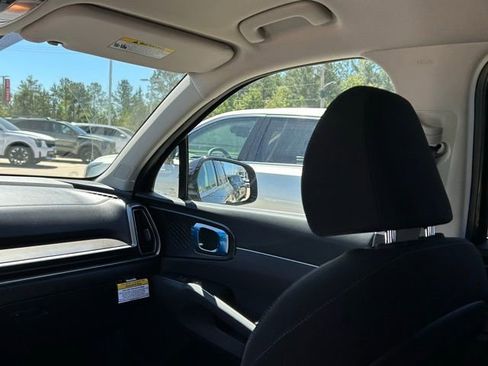 Used 2026 Kia Sorento LX image 39