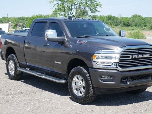 Used 2024 RAM 2500 Laramie AWD/4WD image 7