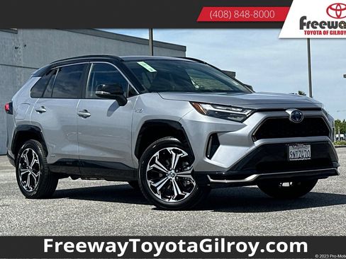 Used 2024 Toyota RAV4 XSE w/ Weather Package AWD/4WD image 1