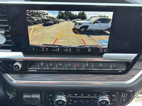 New 2026 GMC Sierra 2500 SLT w/ SLT Premium Package AWD/4WD image 33