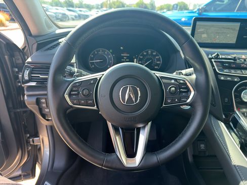 Used 2025 Acura RDX SH-AWD w/ Advance Package image 11