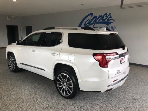 Used 2021 GMC Acadia Denali w/ Denali Ultimate Package AWD/4WD image 2