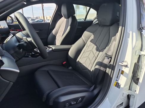 New 2027 BMW i5 eDrive40 w/ M Sport Package RWD image 16
