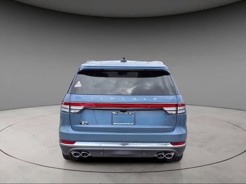 New 2025 Lincoln Aviator Reserve w/ Equipment Group 201A AWD/4WD image 7