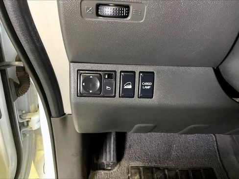 Used 2019 Nissan Frontier PRO-4X image 17