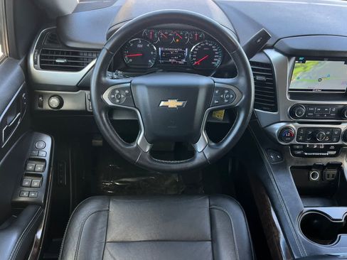 Used 2018 Chevrolet Tahoe LT RWD image 16