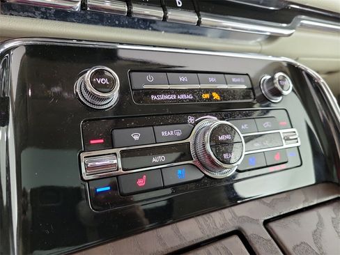 Used 2019 Lincoln Navigator L Reserve w/ Cargo Package image 28