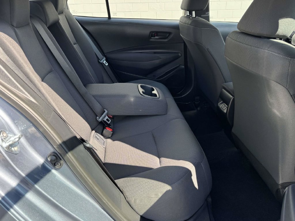 Used 2025 Toyota Corolla LE FWD image 15