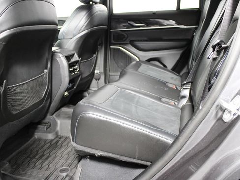 Used 2022 Jeep Grand Cherokee Trailhawk w/ Advanced Protech Group II AWD/4WD image 37
