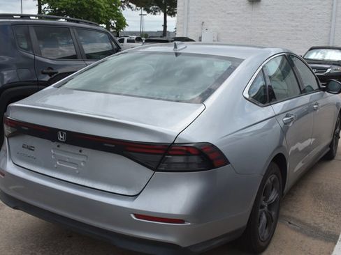 Used 2024 Honda Accord EX image 5