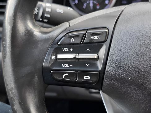 Used 2020 Hyundai Elantra Value Edition image 23