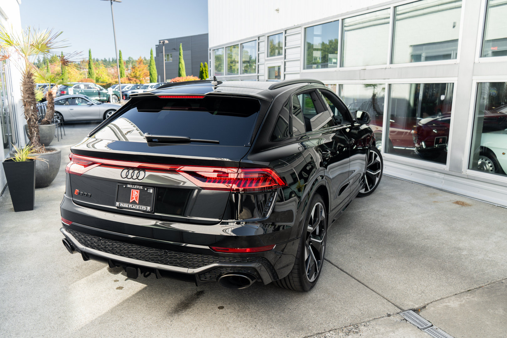 Used 2023 Audi RS Q8 AWD/4WD image 6