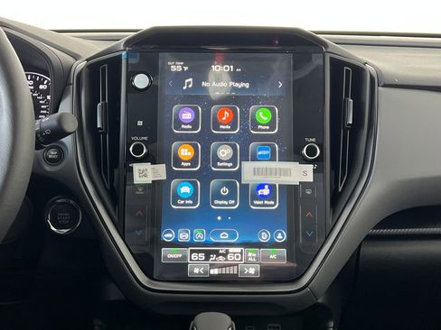 New 2026 Subaru Crosstrek 2.5i Limited w/ Crosstrek Mirror Package image 23