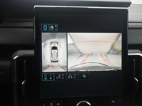 New 2025 GMC Acadia Elevation w/ Elevation Premium Package image 14