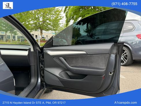 Used 2023 Tesla Model 3 Standard Range RWD image 17