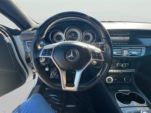 Used 2013 Mercedes-Benz CLS 550 image 11