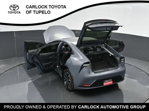 Used 2025 Toyota Prius Plug-In Hybrid FWD image 64