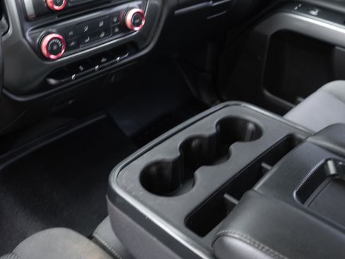 Used 2019 Chevrolet Silverado 1500 LT image 16