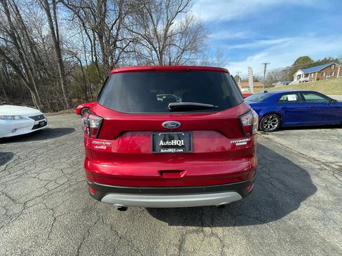 Used 2017 Ford Escape Titanium image 7