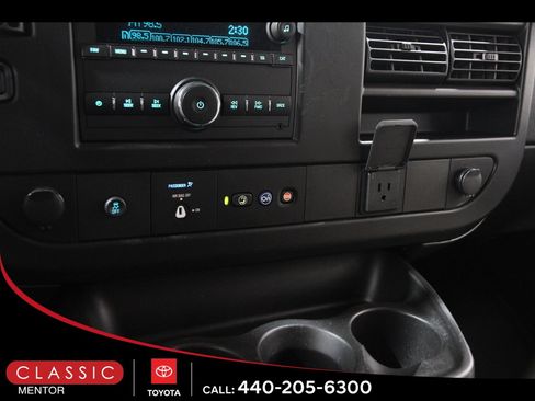 Used 2024 Chevrolet Express 2500 w/ Driver Convenience Package image 10