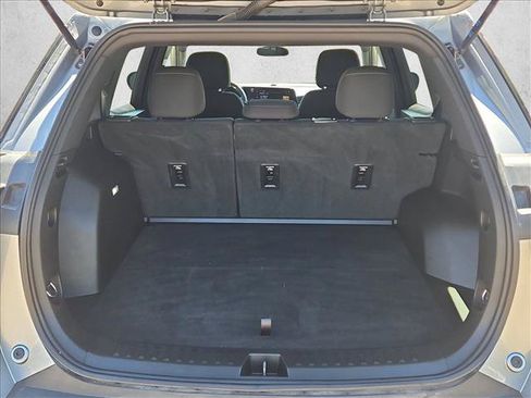 Used 2025 Chevrolet Equinox LT AWD/4WD image 6